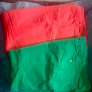 Old Navy Rockstar corduroy (NEW)